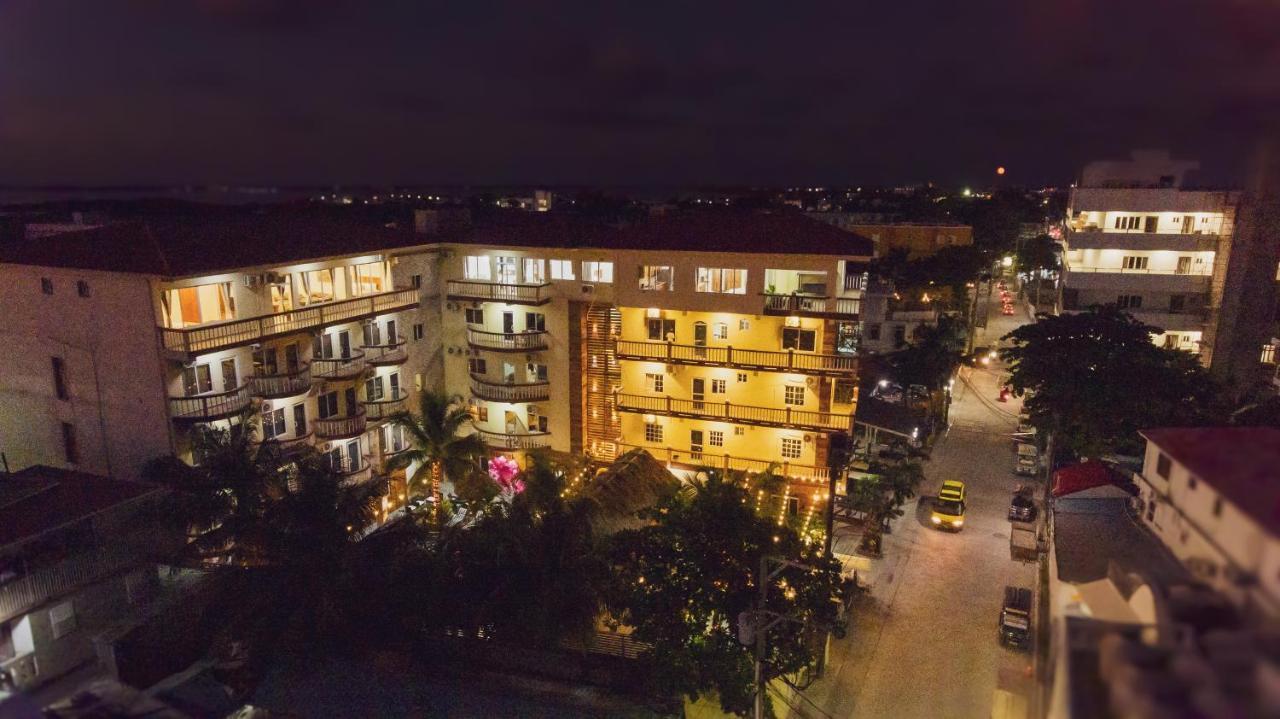 Tropical Palace Hotel San Pedro  Exterior photo